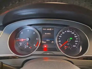 VOLKSWAGEN PASSAT 2.0 TDI 150CP Highline DSG