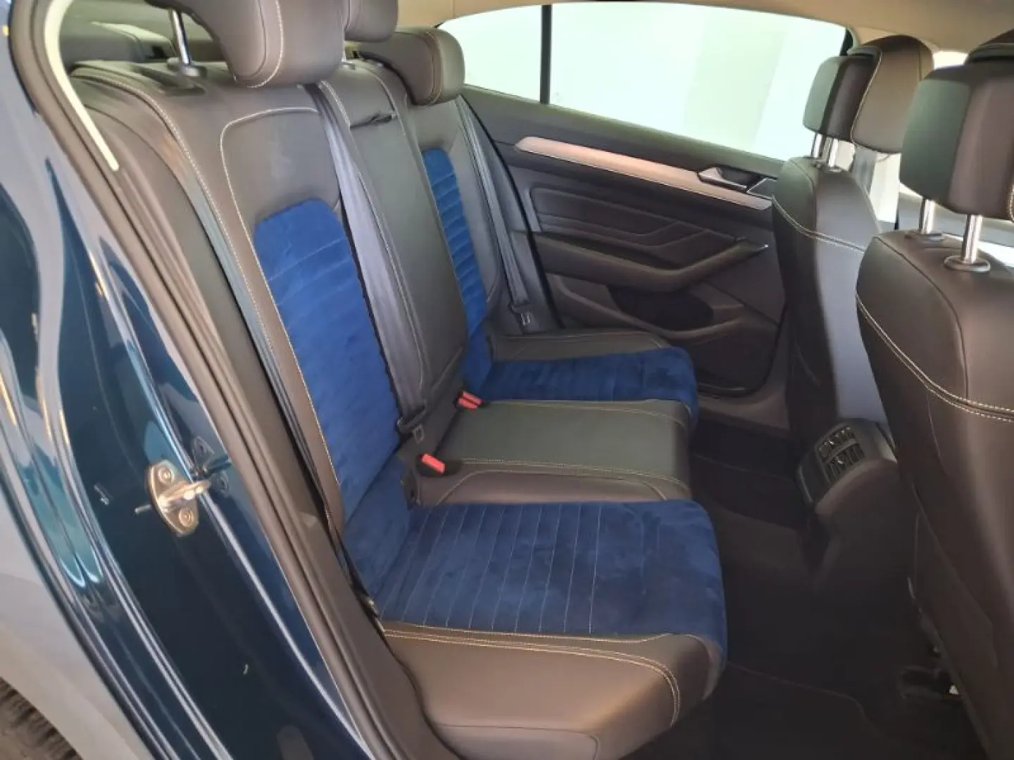 VOLKSWAGEN PASSAT 2.0 TDI 150CP Highline DSG