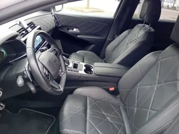DS7 Crossback E-Tense Rivoli Volleder
