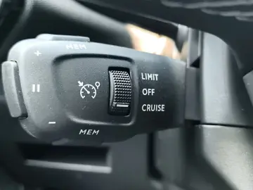 DS7 Crossback E-Tense Bastille LED Kamera AHK