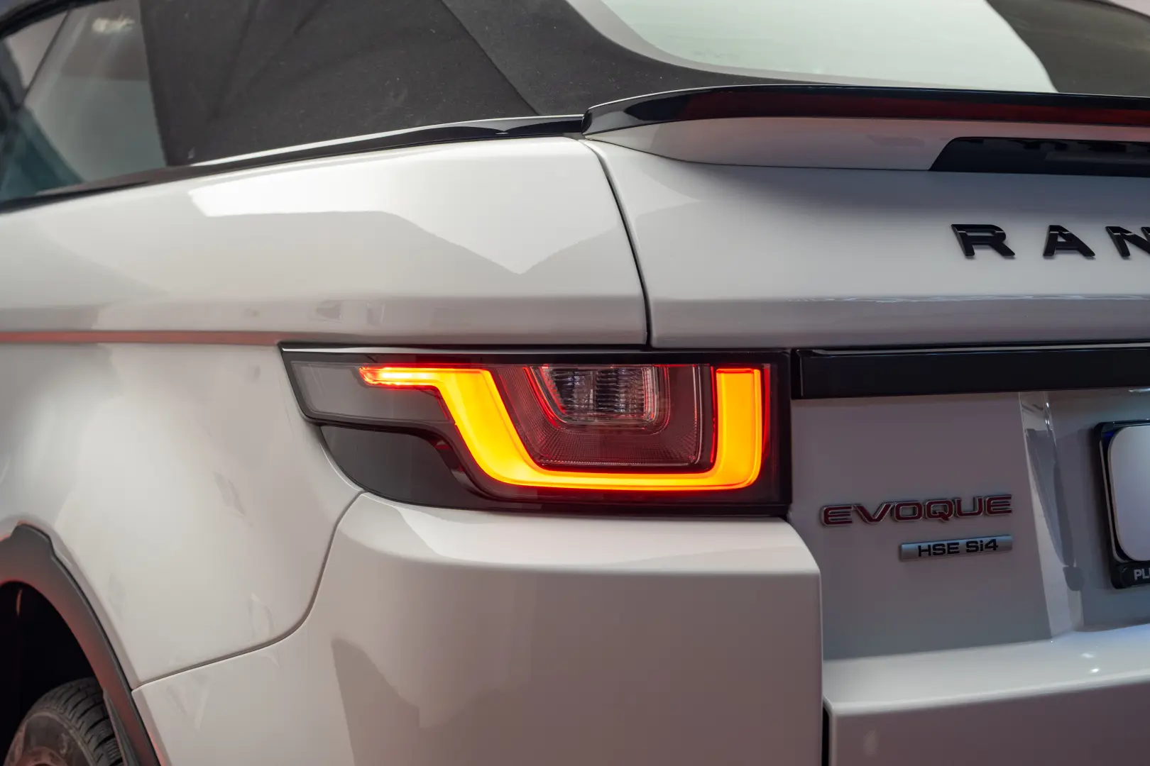Range Rover Evoque HSE Si4 Cabrio