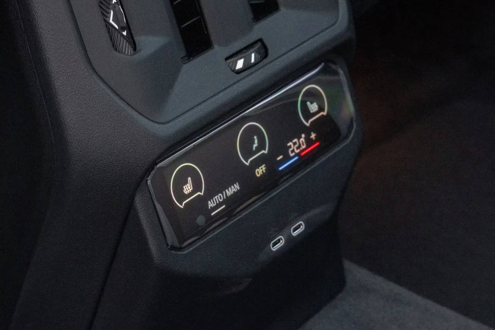 Audi Q8 50 TDI QUATTRO. LINIE. PANO