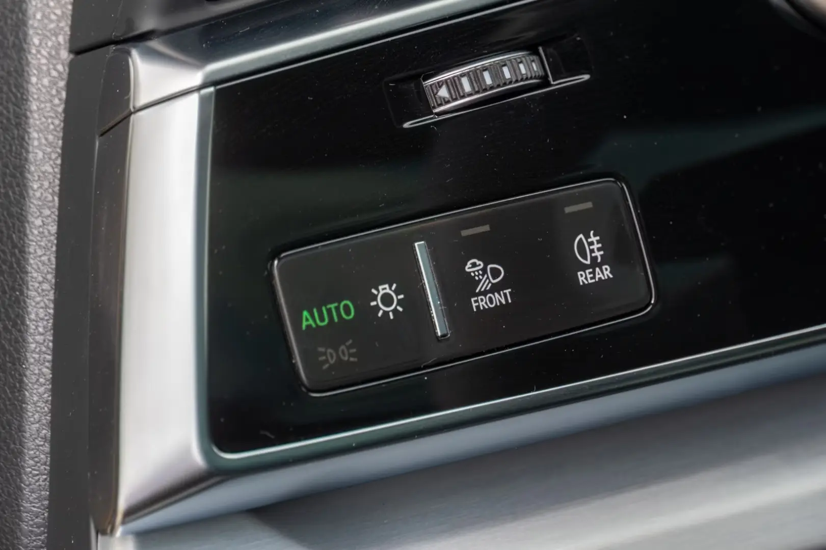 Audi Q8 50 TDI QUATTRO. LINIE. PANO