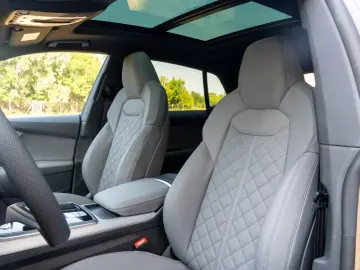 Audi Q8 50 TDI QUATTRO. LINIE. PANO