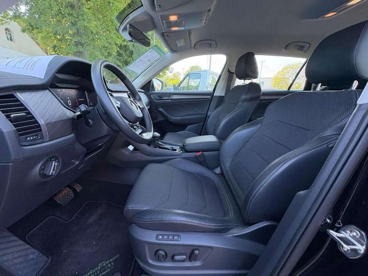 Kodiaq 1,5 TSI STYLE DSG+Virtual+SHZ+PDC