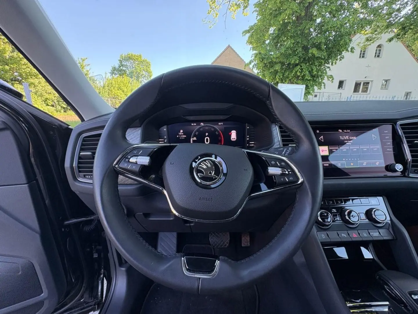 Kodiaq 1,5 TSI STYLE DSG+Virtual+SHZ+PDC