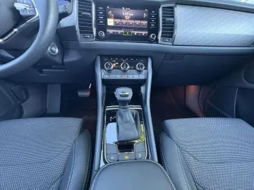 Kodiaq 1,5 TSI STYLE DSG+Virtual+SHZ+PDC