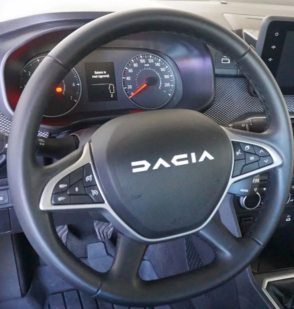 DACIA LOGAN 1.0 Eco-G 100CP Journey Plus MT6