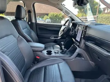 Ranger Limited 4x4 Doppelkabine*AHK* 360*