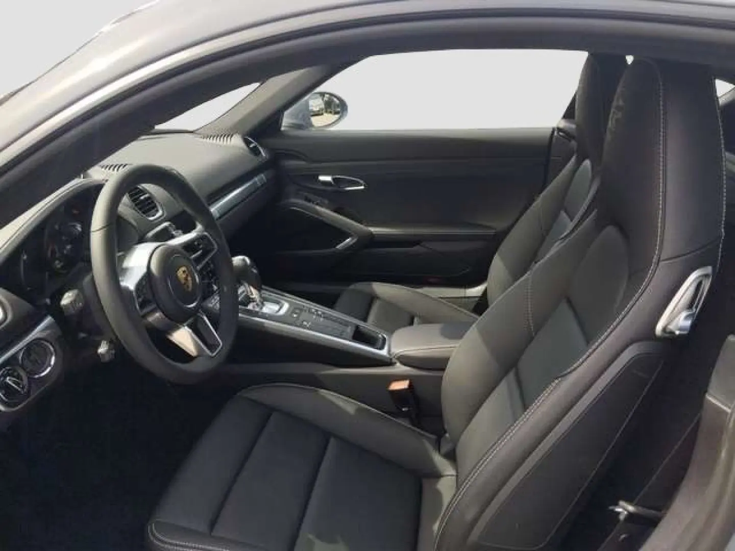 Porsche 718 Cayman Style Edition
