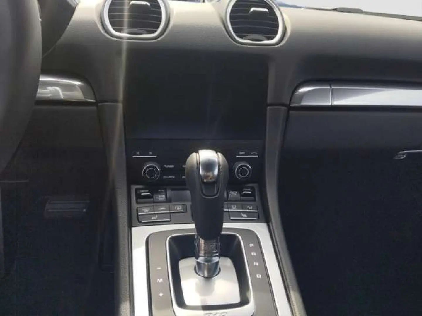 Porsche 718 Cayman Style Edition
