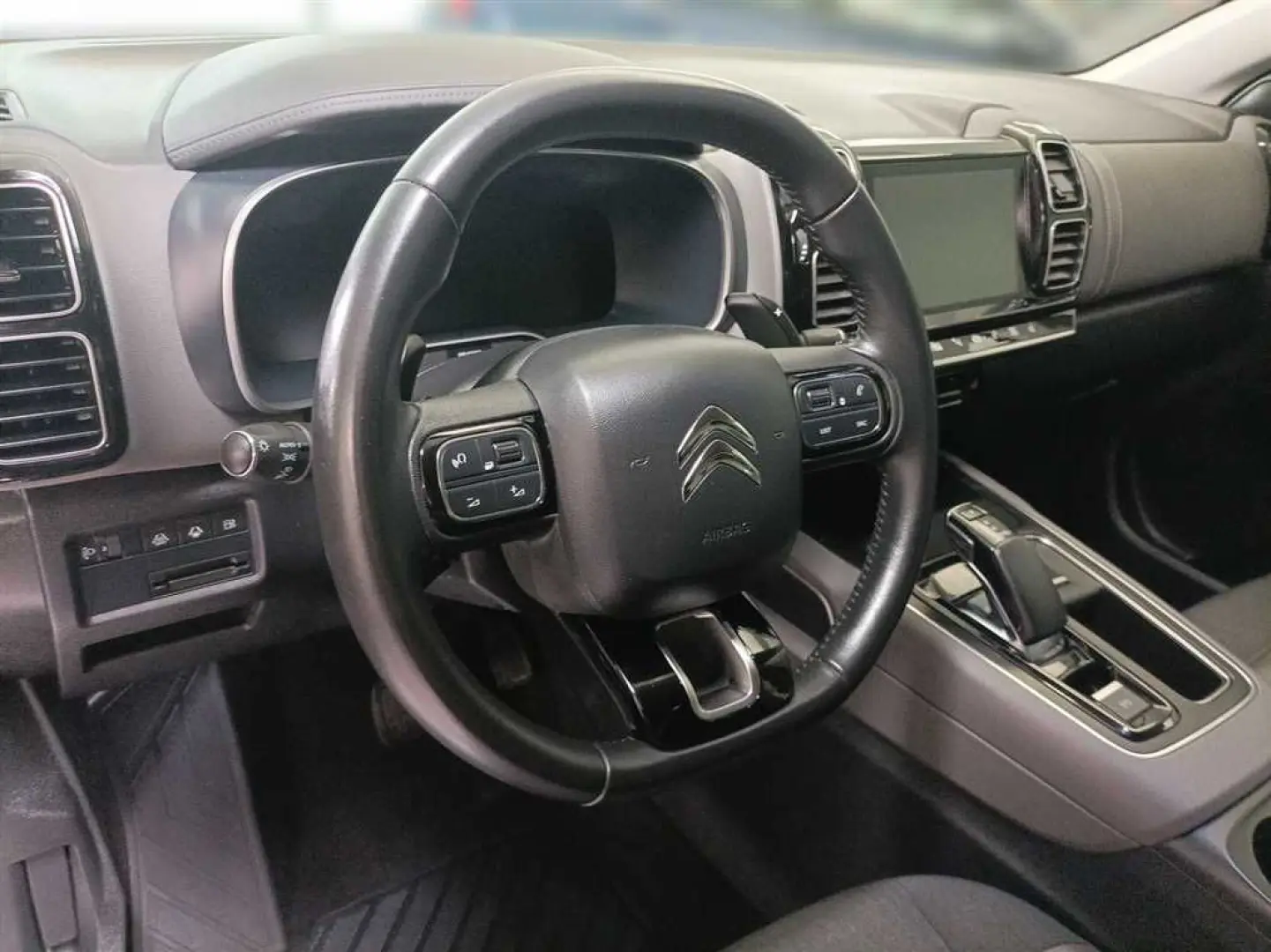 C5 Aircross FEEL+ PT225HYB Automatik Navi Kamera