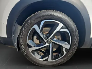 C5 Aircross 1.6 Feel Pack Hybrid AHK