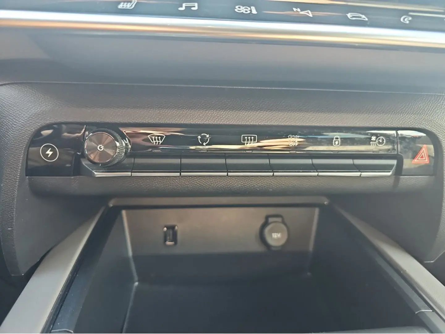 C5 Aircross 1.6 Feel Pack Hybrid AHK