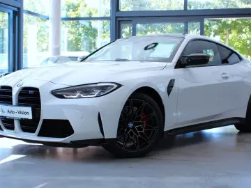M4 Coupe xDrive Competition (G82) Curved Display