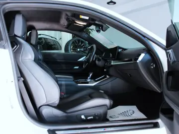 M4 Coupe xDrive Competition (G82)*Curved Display