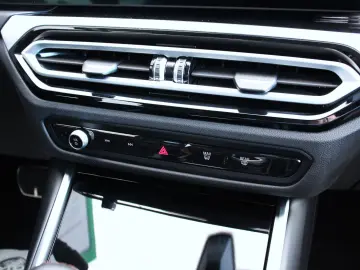 M4 Coupe xDrive Competition (G82)*Curved Display