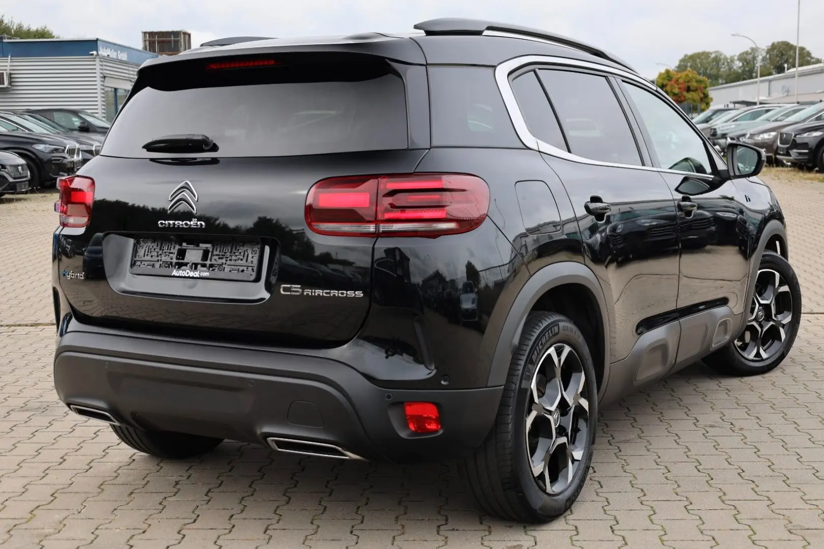 C5 Aircross 1.6 L. SHINE PHEV * 225 PS*CO2-31
