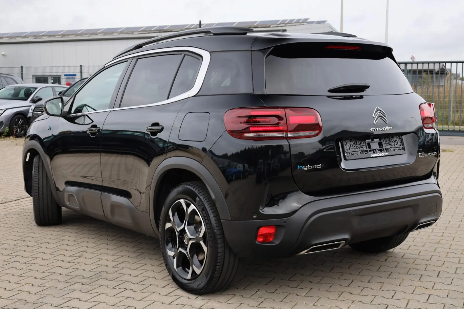 C5 Aircross 1.6 L. SHINE PHEV * 225 PS*CO2-31