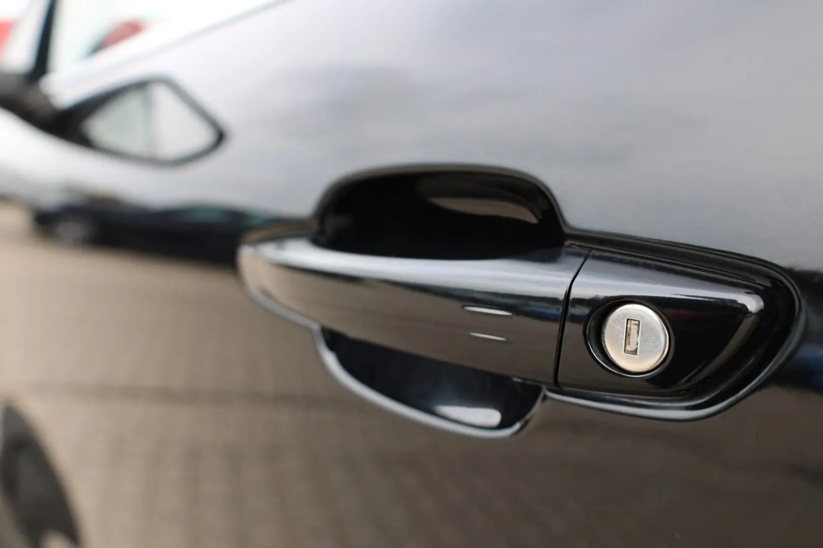C5 Aircross 1.6 L. SHINE PHEV * 225 PS*CO2-31