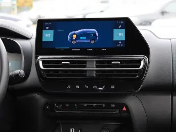 C5 Aircross 1.6 L. SHINE PHEV * 225 PS*CO2-31