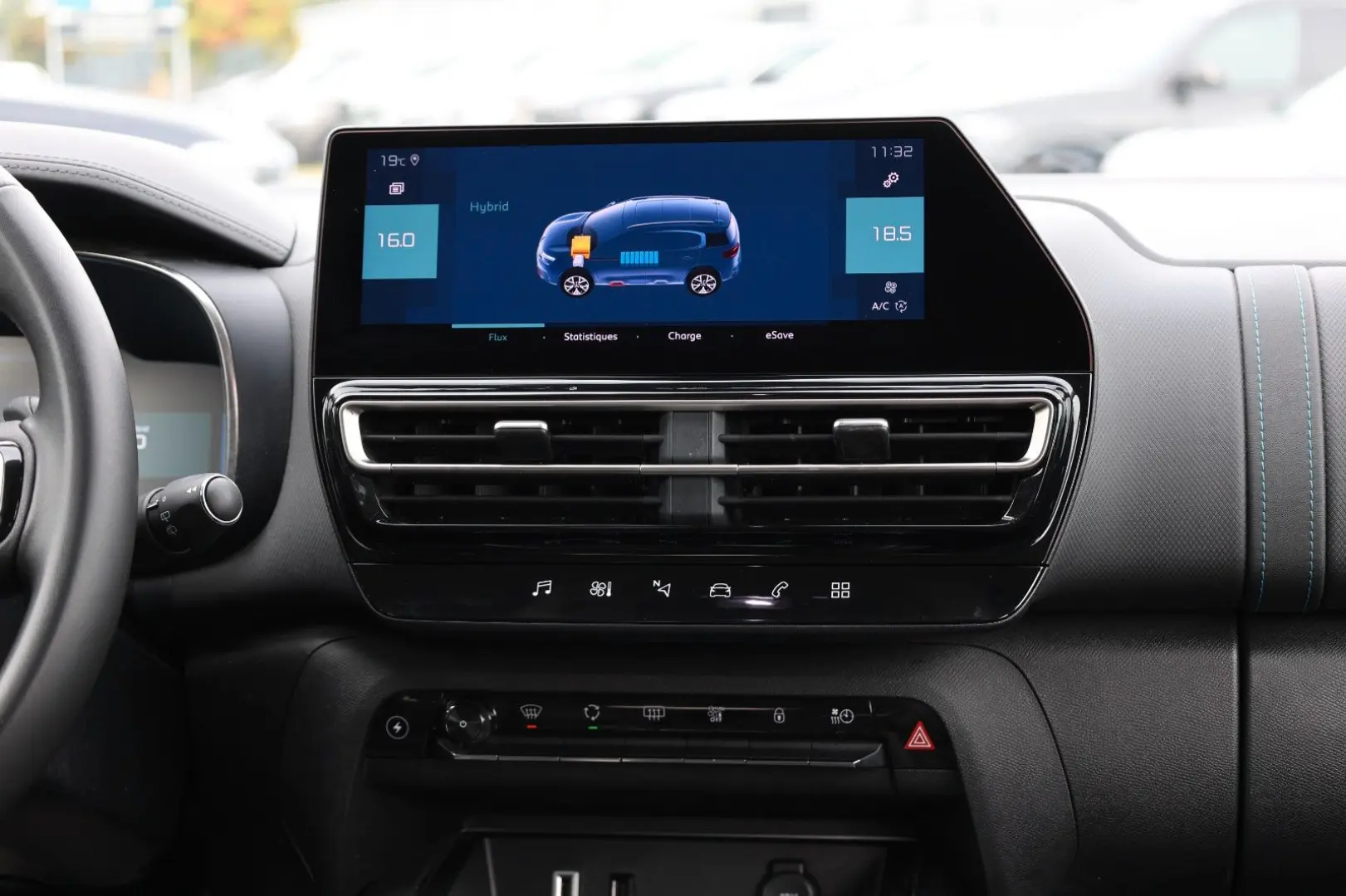 C5 Aircross 1.6 L. SHINE PHEV * 225 PS*CO2-31
