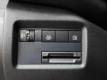 C5 Aircross 1.6 L. SHINE PHEV * 225 PS*CO2-31