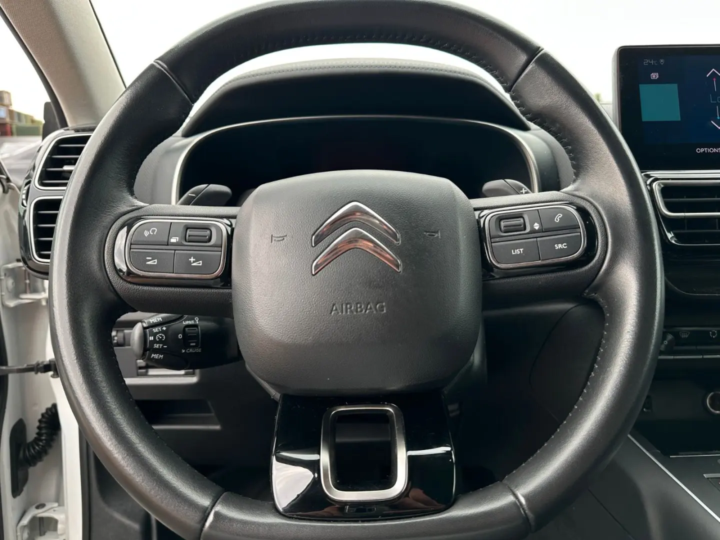 C5 Aircross 1.6 L. Plug-in hybrid* 225 PS*CO2-31