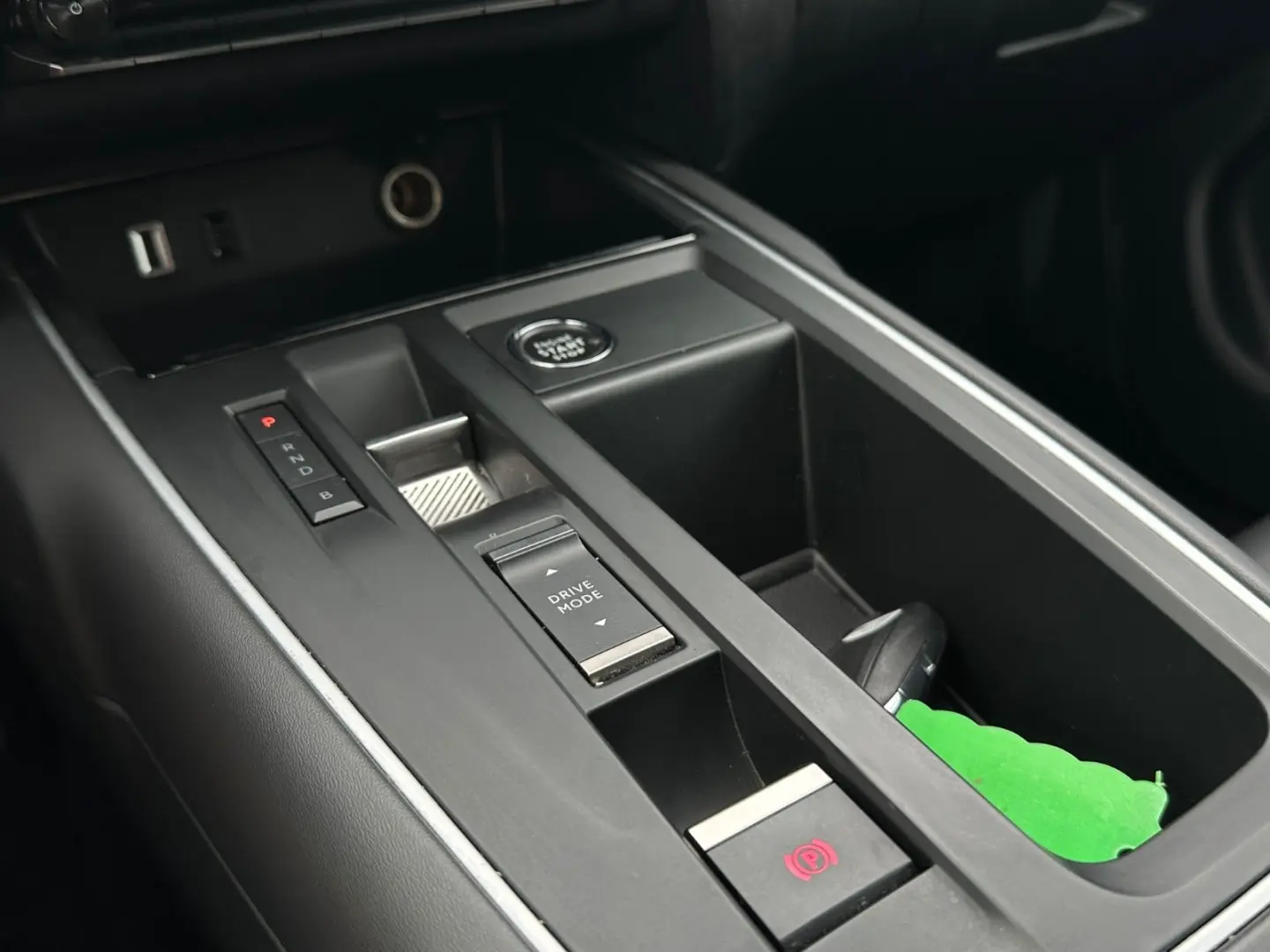 C5 Aircross 1.6 L. Plug-in hybrid* 225 PS*CO2-31