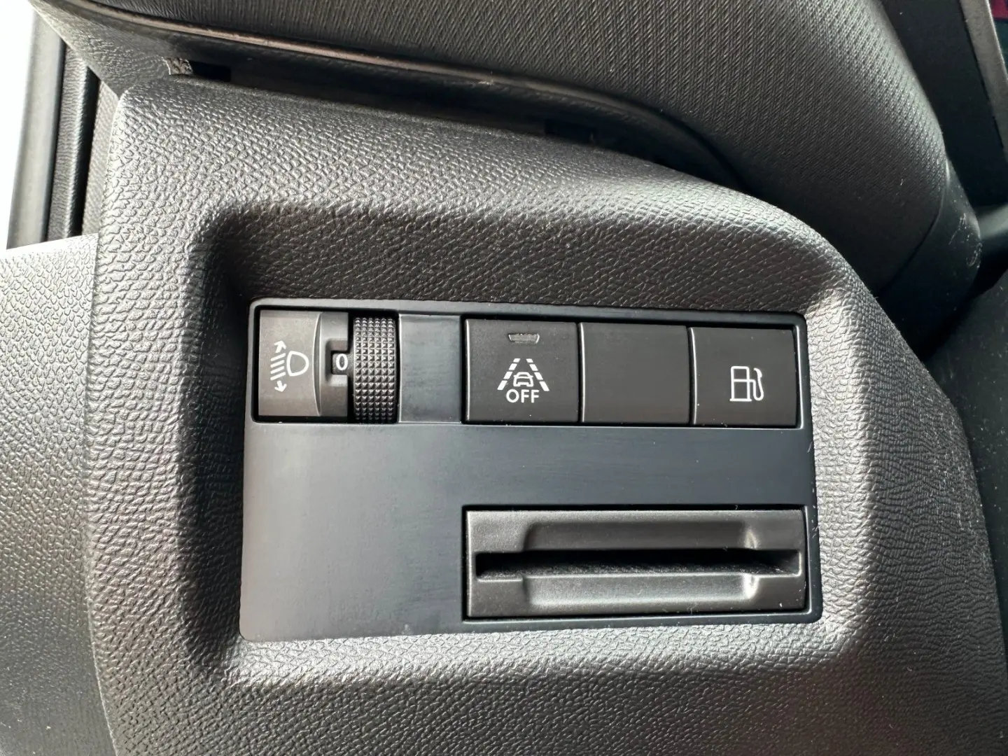 C5 Aircross 1.6 L. Plug-in hybrid* 225 PS*CO2-31