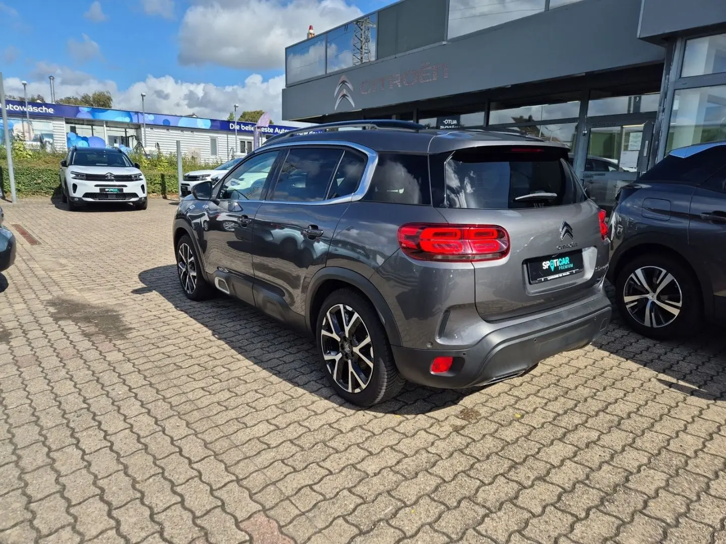 C5 Aircross BlueHDI 180 EAT8 SHINE PACK AHK 360°