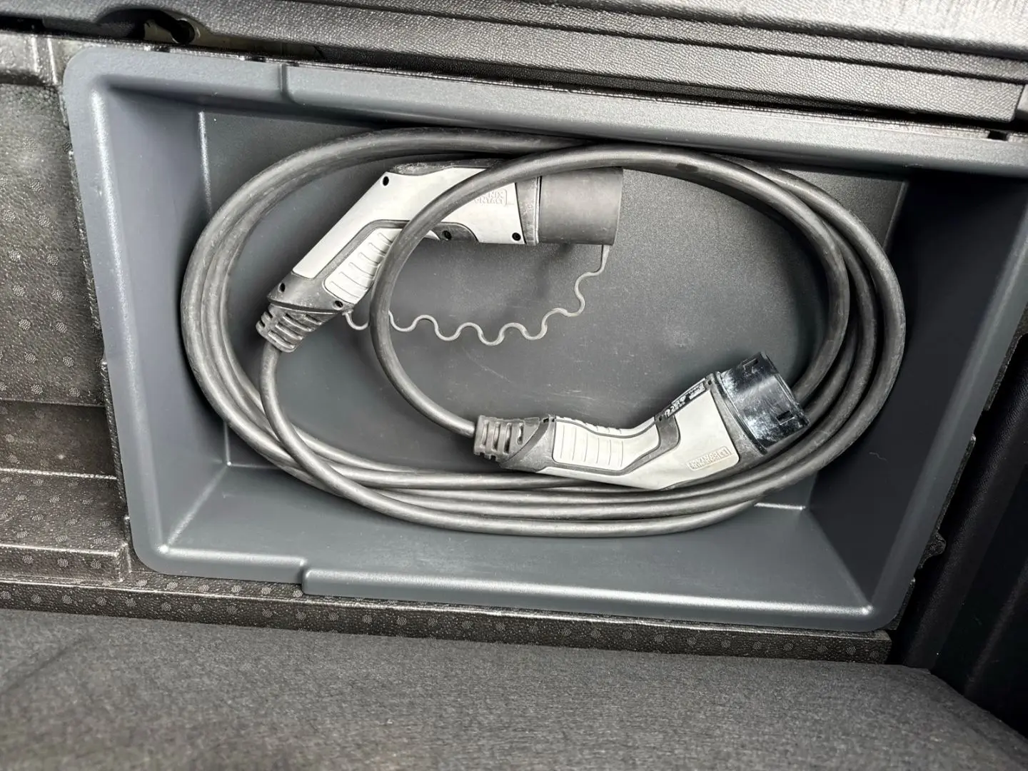 C5 Aircross Shine Pack Hybrid 225 Plug-In EU6d E