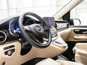 Mercedes-Benz Topcar Design V 300 d Aut. AVANTGA