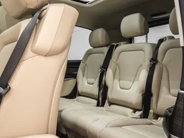 Mercedes-Benz Topcar Design V 300 d Aut. AVANTGA