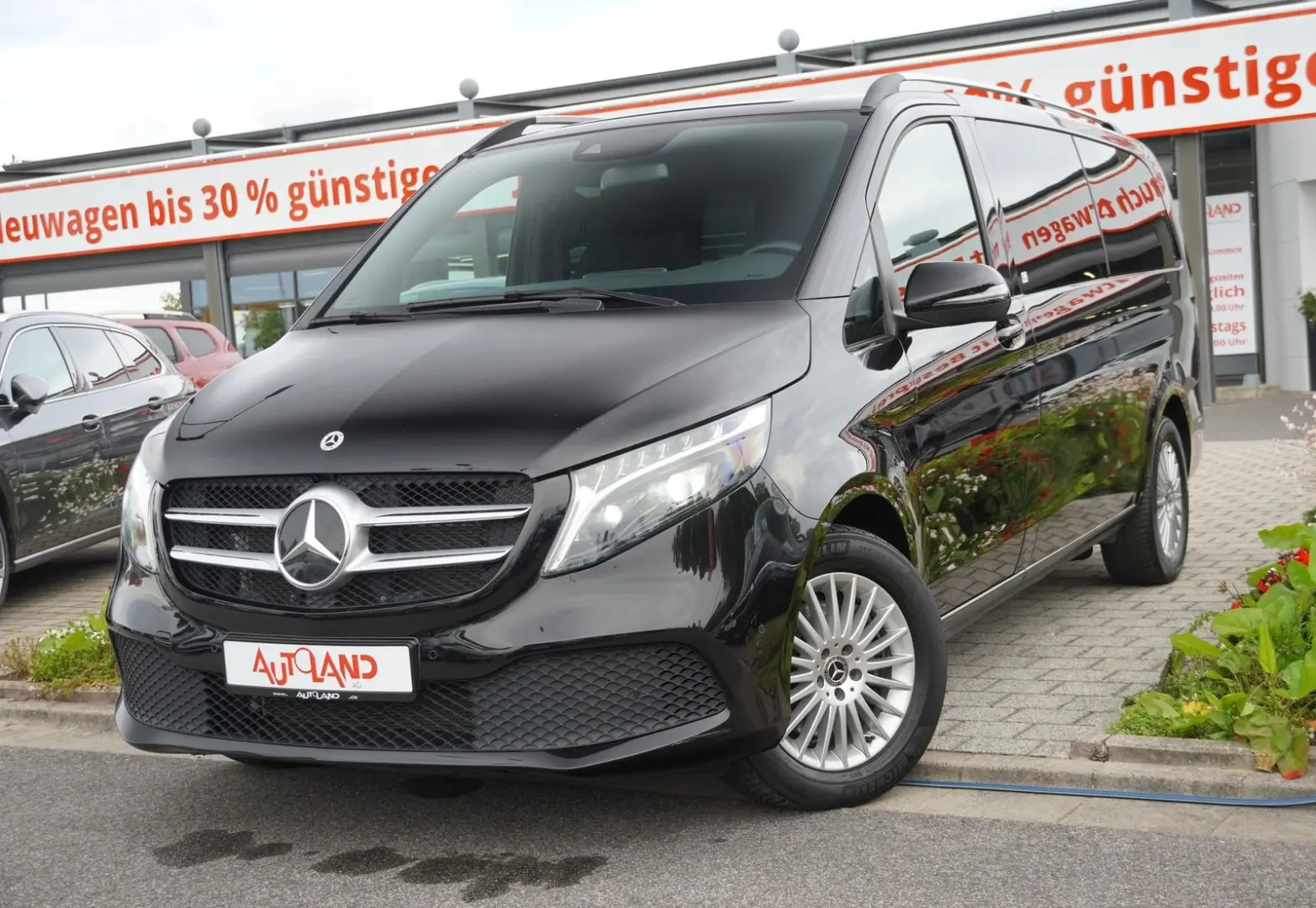 V 300 d lang 4Matic Aut. Matrix ACC 7-Sitzer