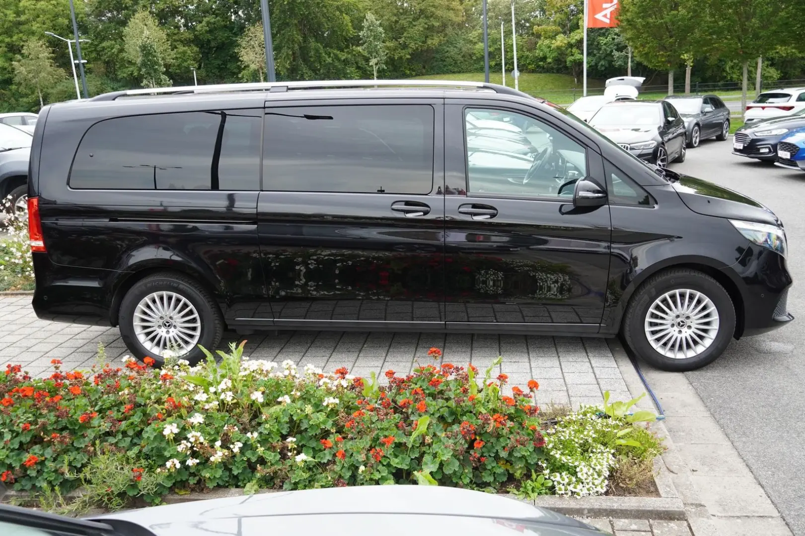 V 300 d lang 4Matic Aut. Matrix ACC 7-Sitzer