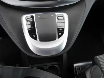 V 300 d lang 4Matic Aut. Matrix ACC 7-Sitzer