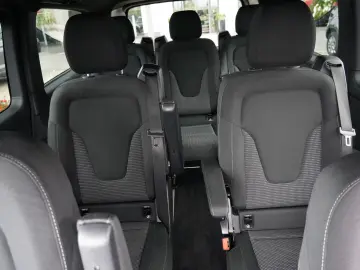 V 300 d lang 4Matic Aut. Matrix ACC 7-Sitzer