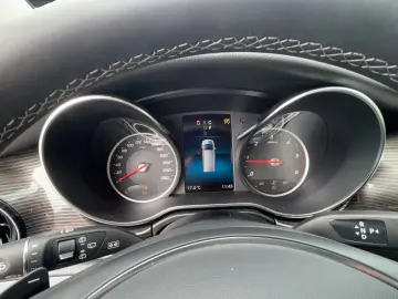 V 300 d 4M EXTRALANG*AHK*360°*BURMESTER*DISTRONIC