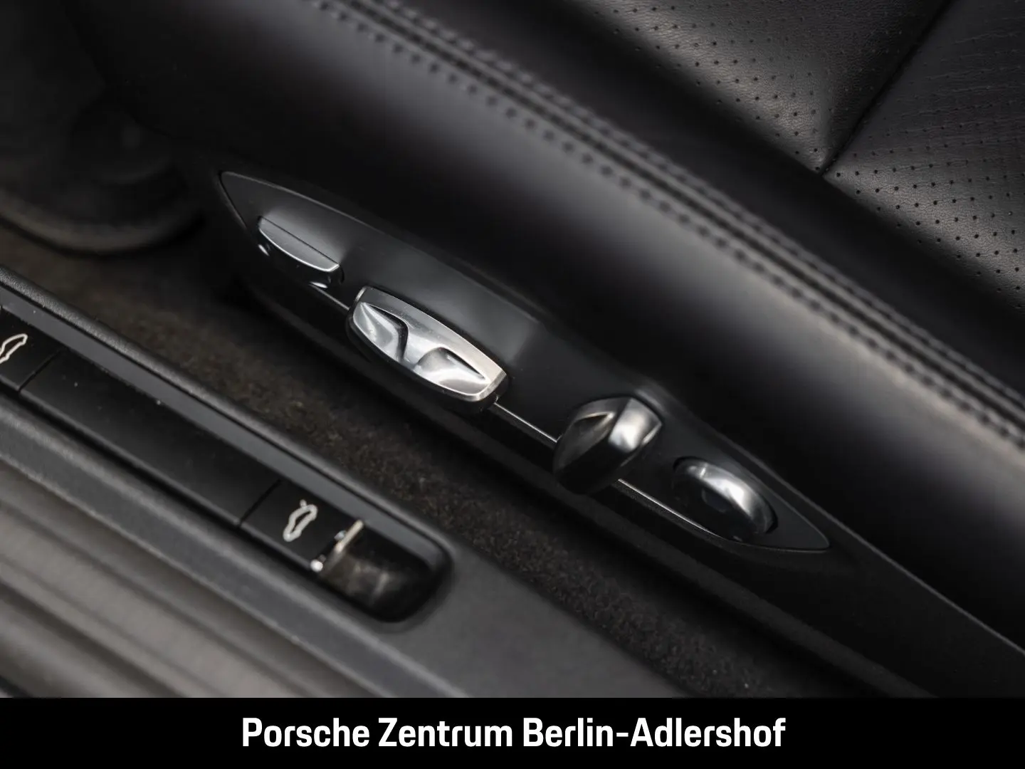 Porsche Cayman 718 GTS 4.0 LED