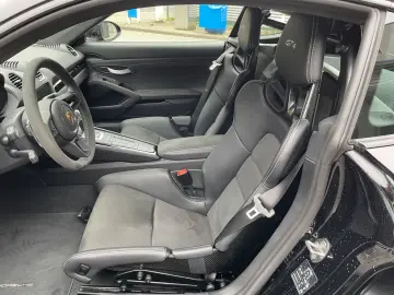 Porsche Cayman 718 GT4 PDK *Approved LED Navi