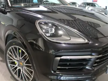 Porsche Cayenne E-Hybrid