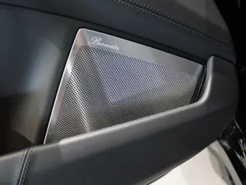 Porsche 911 Carrera 4 GTS Cabriolet