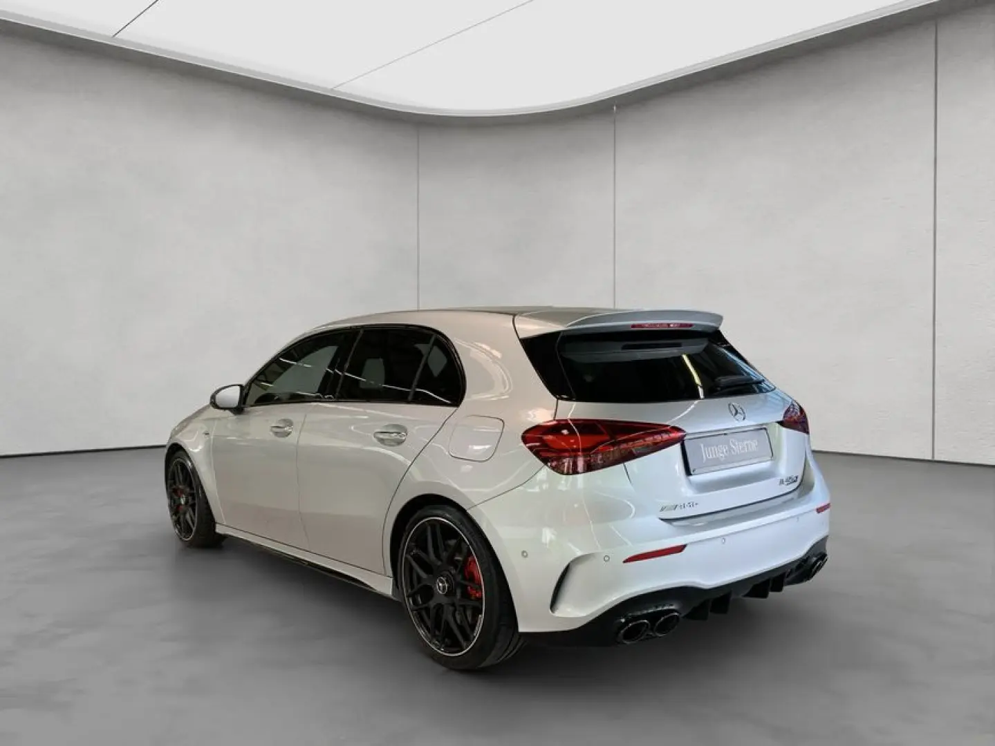 Mercedes Benz A 45 AMG S 4M/Night/PANO/Beam-LED/Distro/HiFi