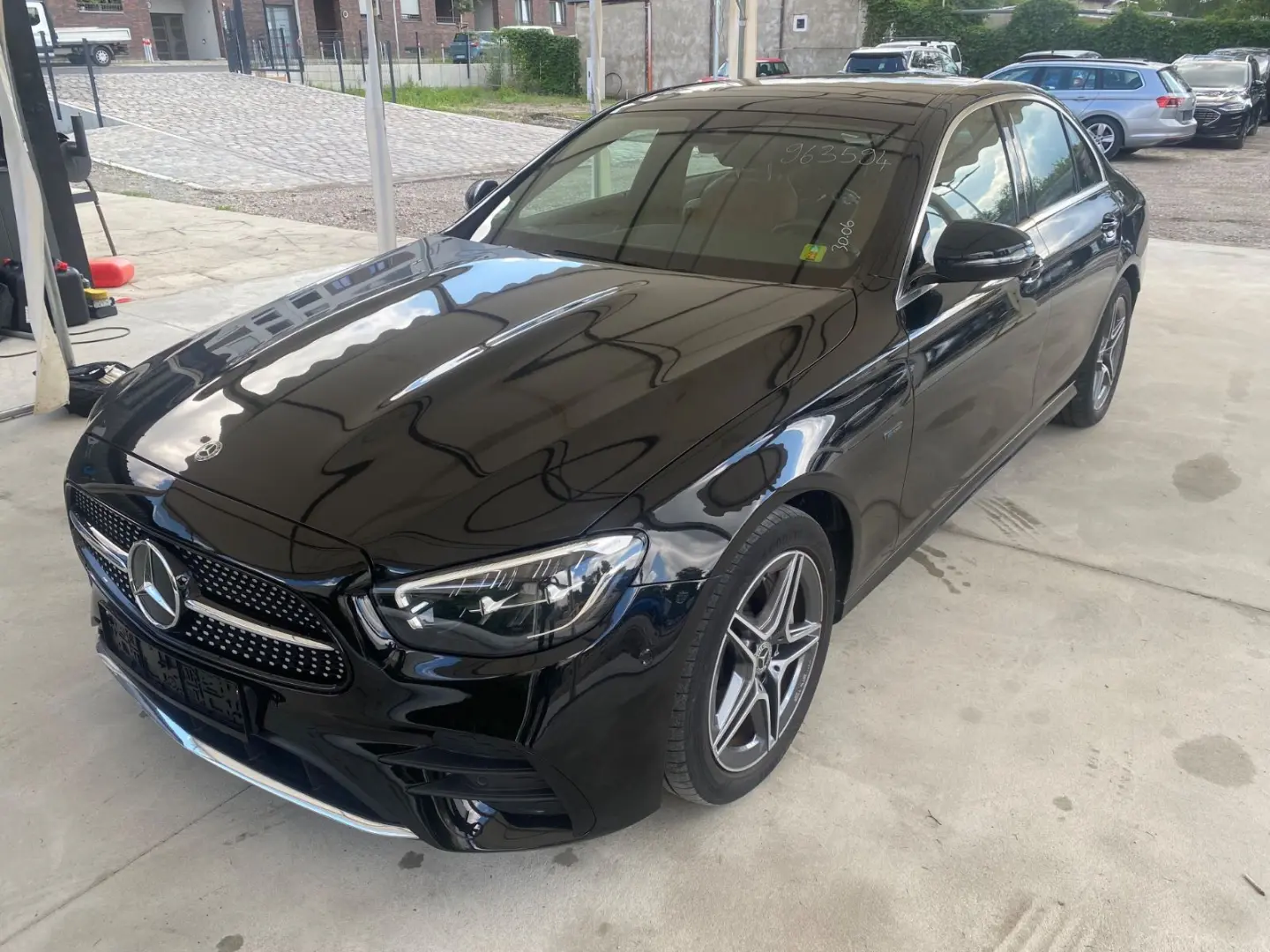 Mercedes-Benz Lim. E 300 de AMG LINE
