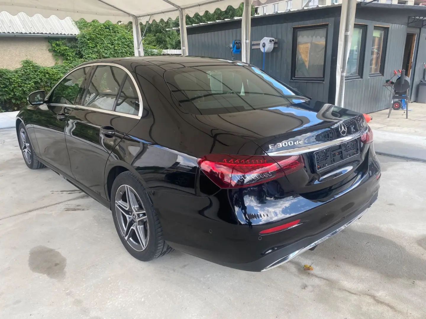Mercedes-Benz Lim. E 300 de AMG LINE