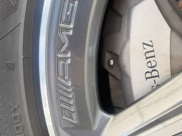 Mercedes-Benz Lim. E 300 de AMG LINE