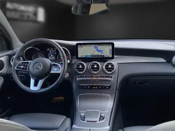 GLC 300 de Coupe