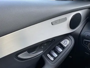 GLC 300 de Coupe
