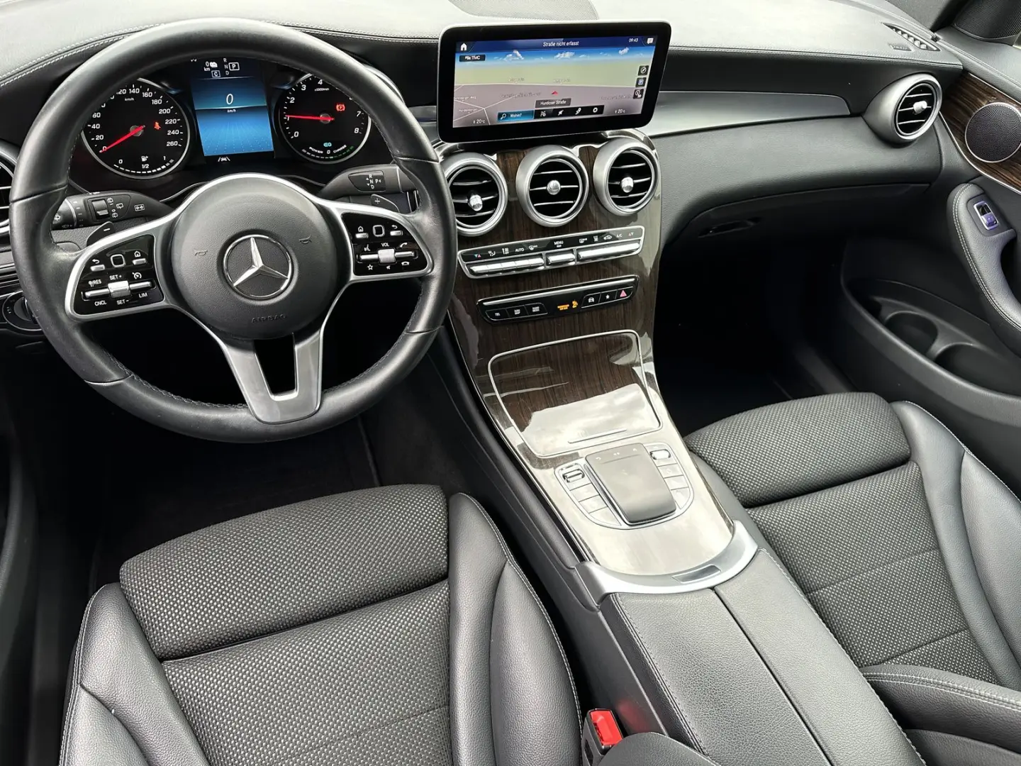 GLC 300e 4Matic Luxury